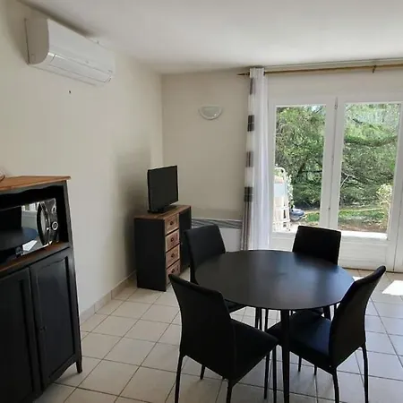 30 M2 Proche De Porticcio Et D'ajaccio 펜션