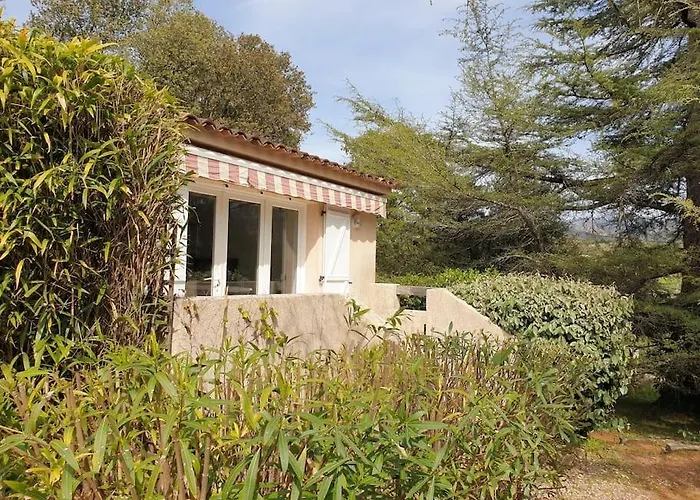 펜션 30 M2 Proche De Porticcio Et D'ajaccio 엑시카수아렐라